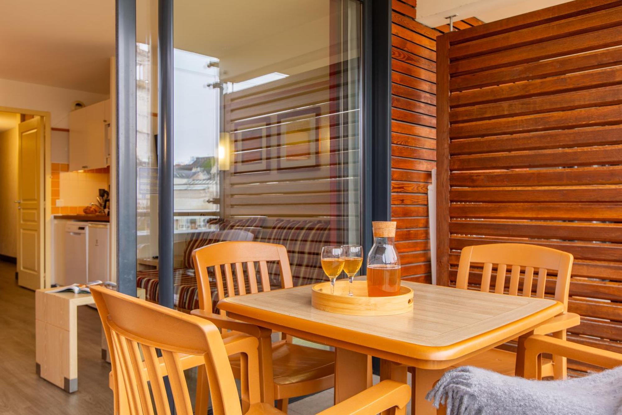 Aparthotel Pierre & Le Moulin Des Cordeliers 3*